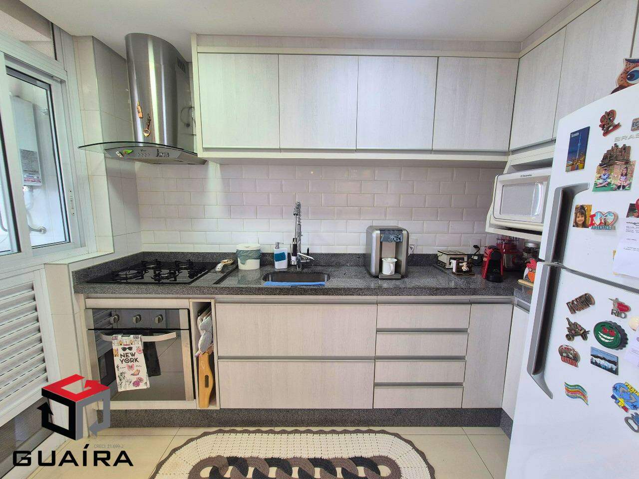 Apartamento à venda com 2 quartos, 69m² - Foto 11