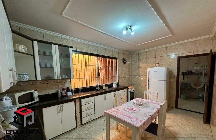 Sobrado à venda com 4 quartos, 167m² - Foto 4