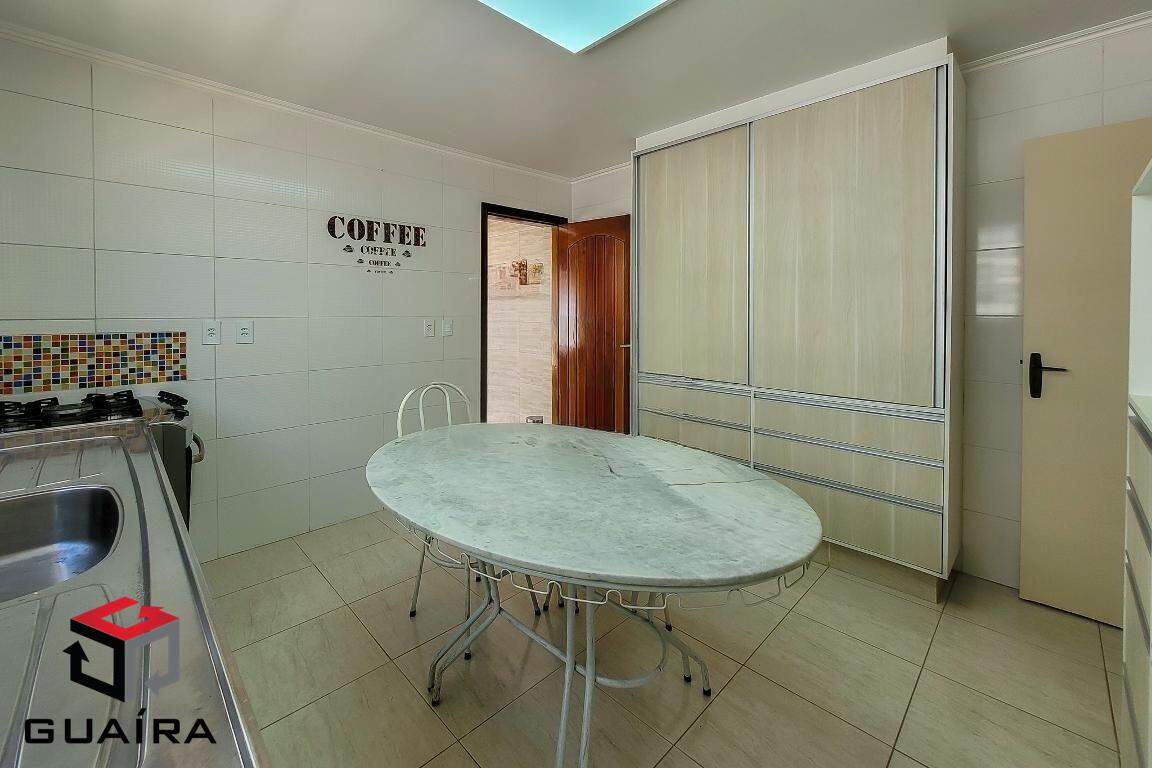 Sobrado à venda com 3 quartos, 254m² - Foto 10