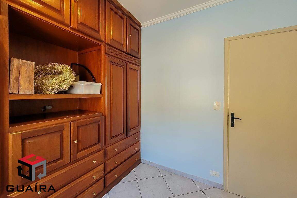 Sobrado à venda com 3 quartos, 254m² - Foto 13