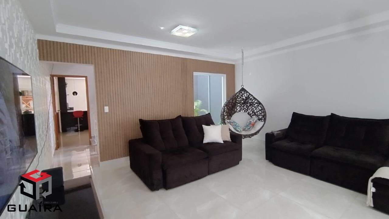 Sobrado à venda com 3 quartos, 210m² - Foto 4