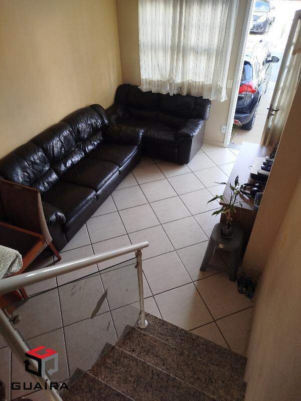 Sobrado à venda com 2 quartos, 77m² - Foto 1