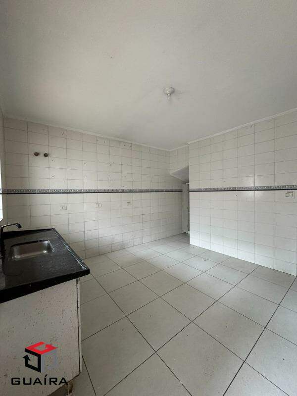 Sobrado à venda com 3 quartos, 194m² - Foto 6