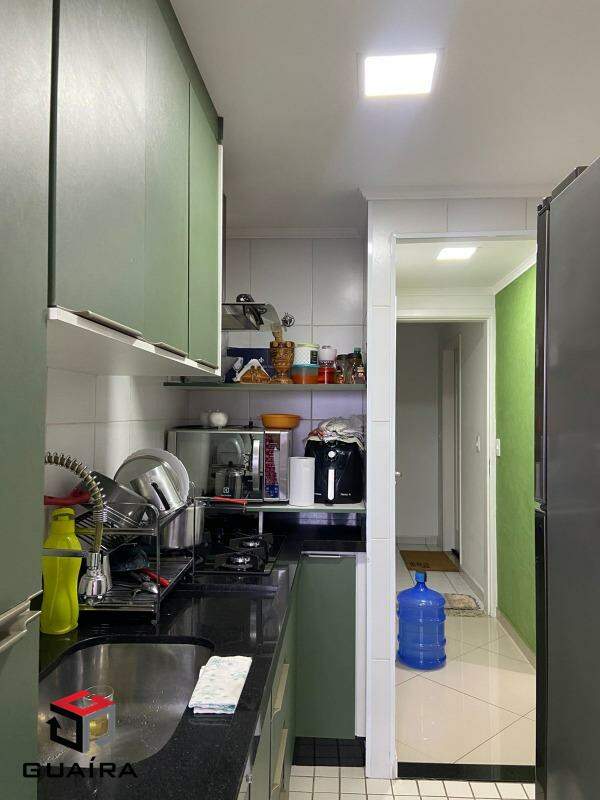 Apartamento à venda com 2 quartos, 58m² - Foto 2