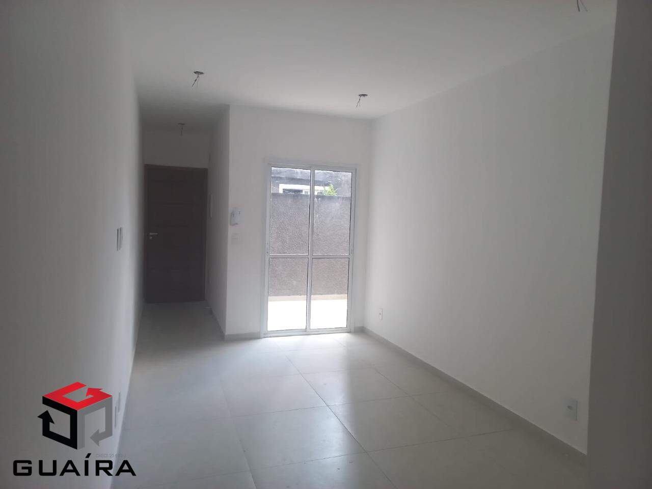 Apartamento à venda com 2 quartos, 60m² - Foto 1