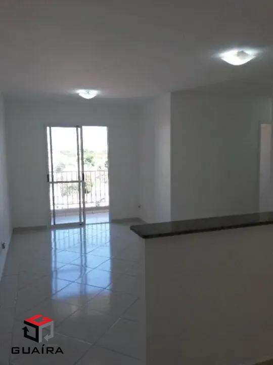 Apartamento à venda com 3 quartos, 73m² - Foto 2