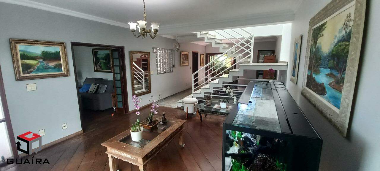 Sobrado à venda com 4 quartos, 239m² - Foto 2