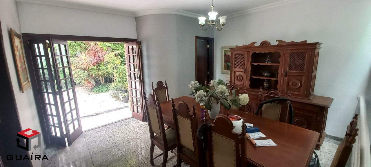 Sobrado à venda com 4 quartos, 239m² - Foto 10