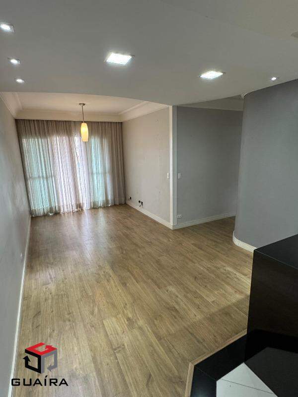 Apartamento à venda com 3 quartos, 85m² - Foto 1