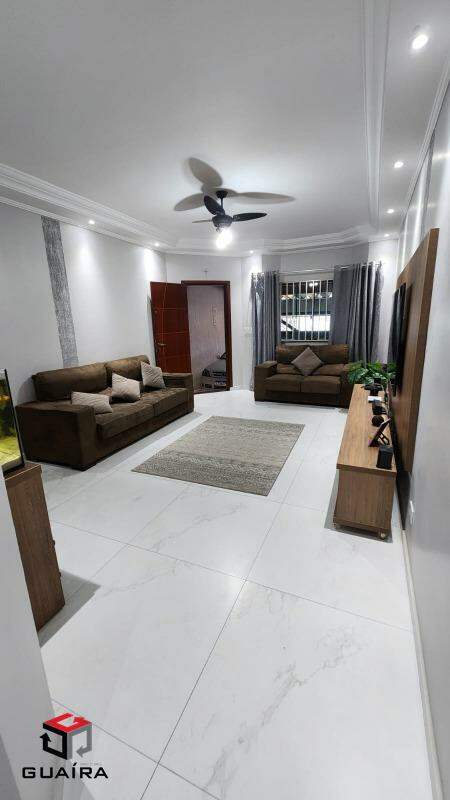 Sobrado à venda com 3 quartos, 214m² - Foto 2