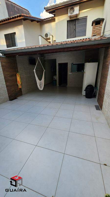 Sobrado à venda com 3 quartos, 214m² - Foto 8