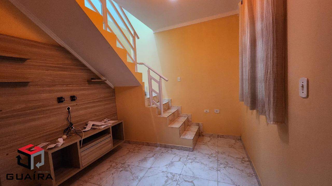 Sobrado à venda com 3 quartos, 118m² - Foto 3