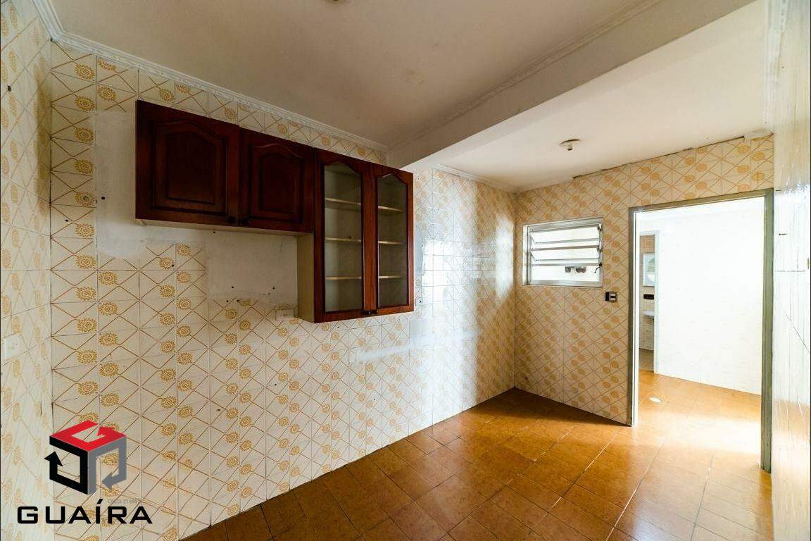 Casa à venda com 2 quartos, 150m² - Foto 4