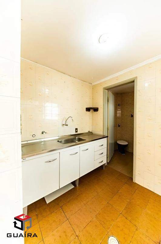 Casa à venda com 2 quartos, 150m² - Foto 6