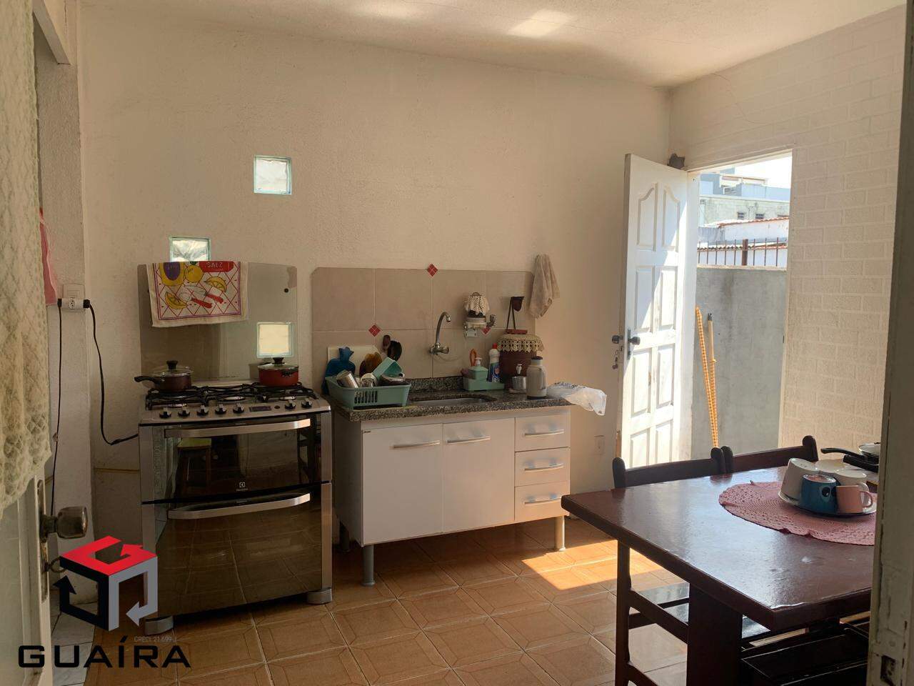 Casa à venda com 2 quartos, 100m² - Foto 10