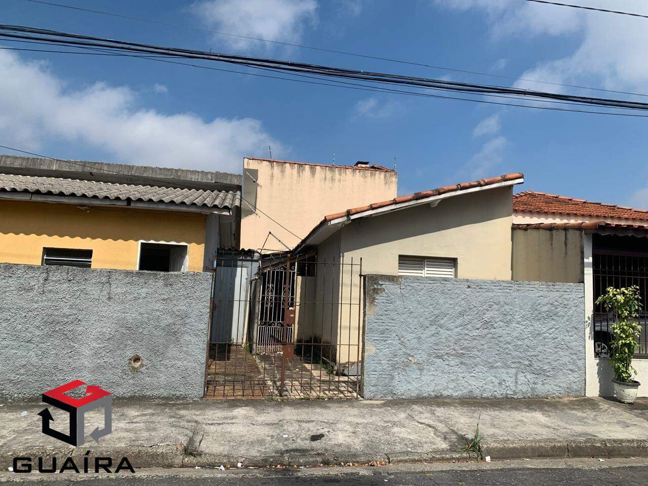 Casa à venda com 2 quartos, 100m² - Foto 2