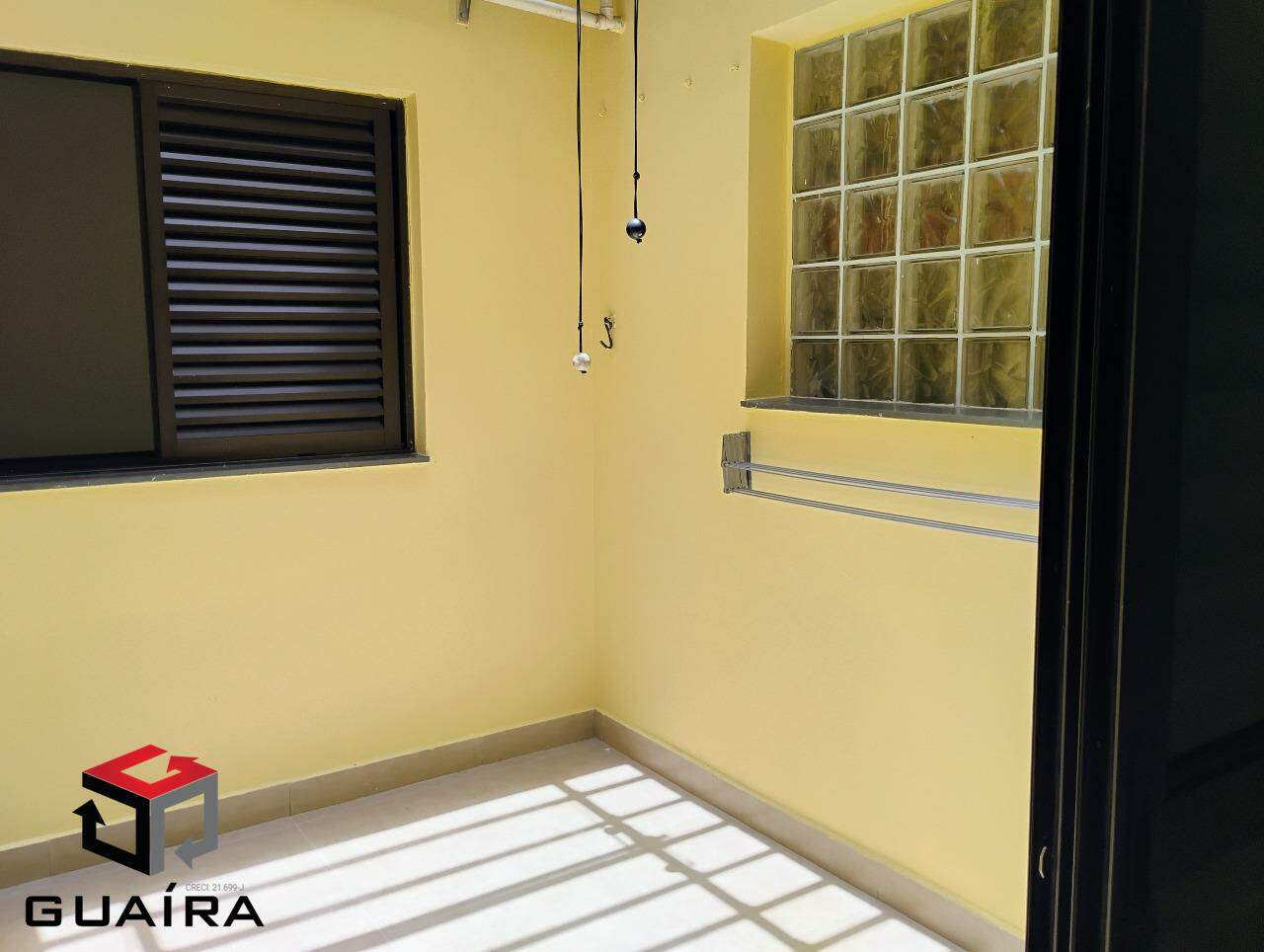 Apartamento à venda com 3 quartos, 84m² - Foto 4