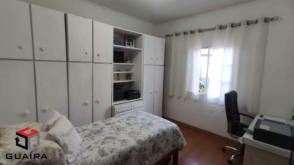 Casa para alugar com 3 quartos, 213m² - Foto 9