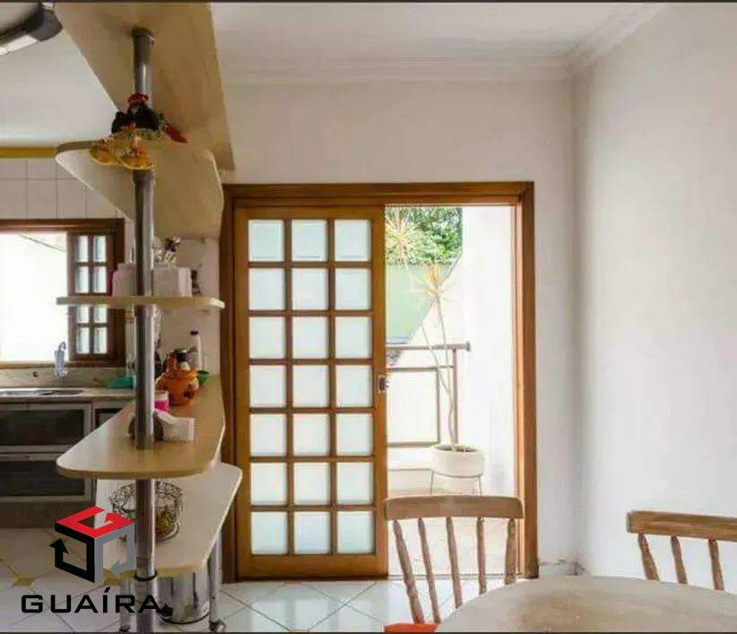 Sobrado à venda com 3 quartos, 238m² - Foto 6