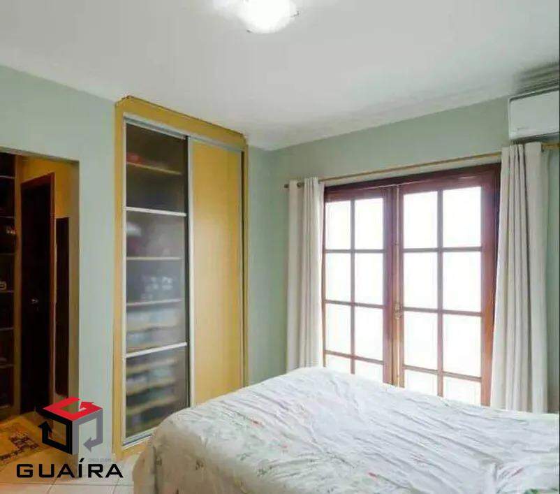 Sobrado à venda com 3 quartos, 238m² - Foto 19