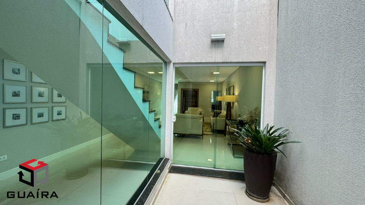 Sobrado à venda com 3 quartos, 234m² - Foto 4