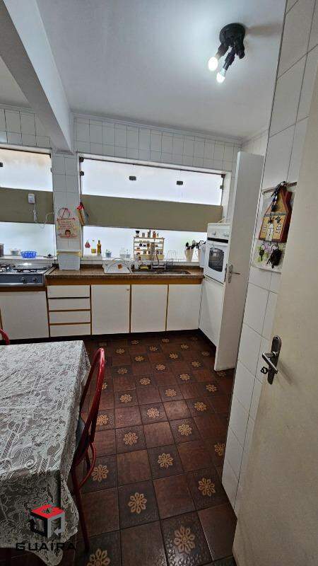 Sobrado à venda com 3 quartos, 200m² - Foto 18