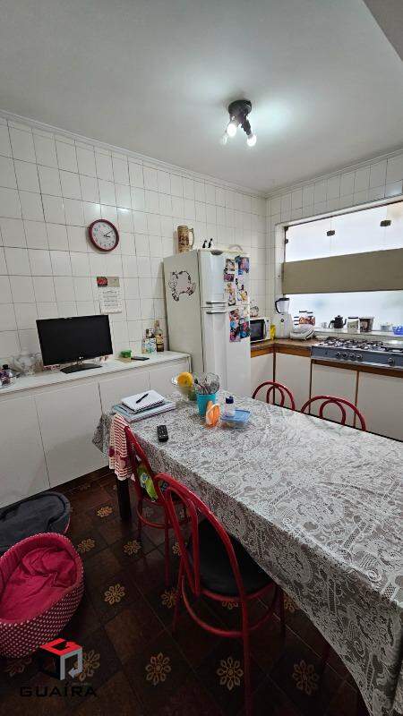 Sobrado à venda com 3 quartos, 200m² - Foto 17