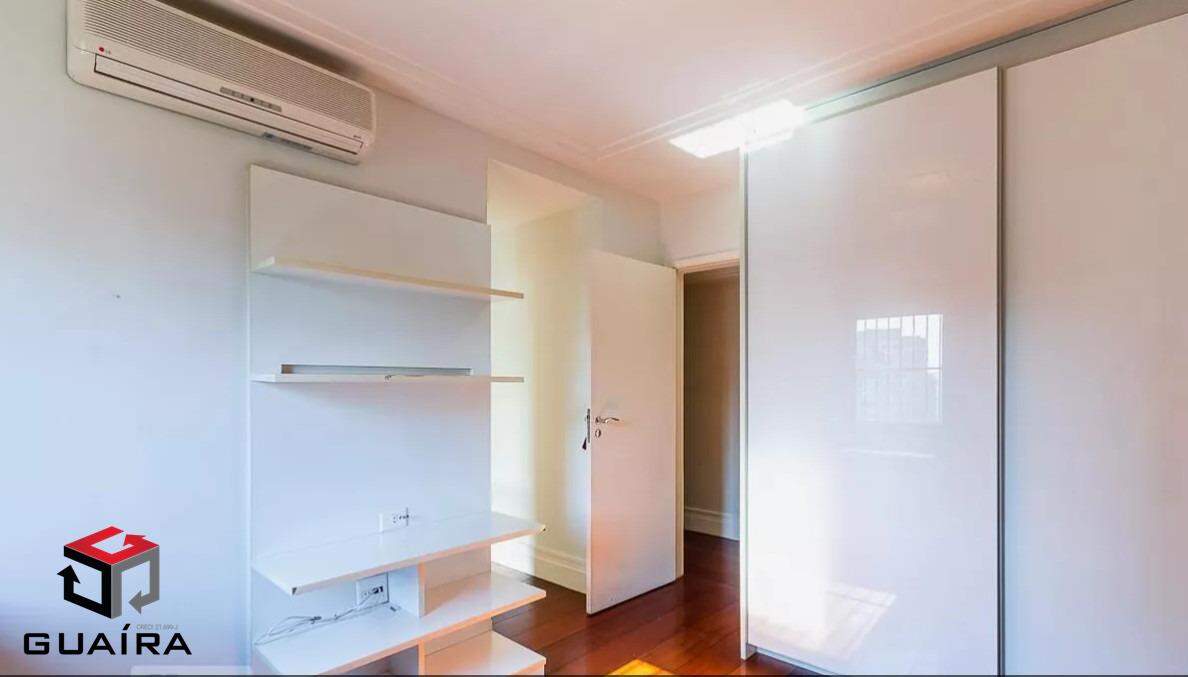 Apartamento à venda com 3 quartos, 228m² - Foto 20