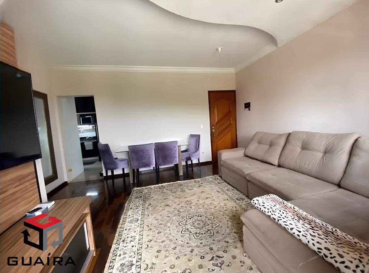 Apartamento para alugar com 3 quartos, 80m² - Foto 2