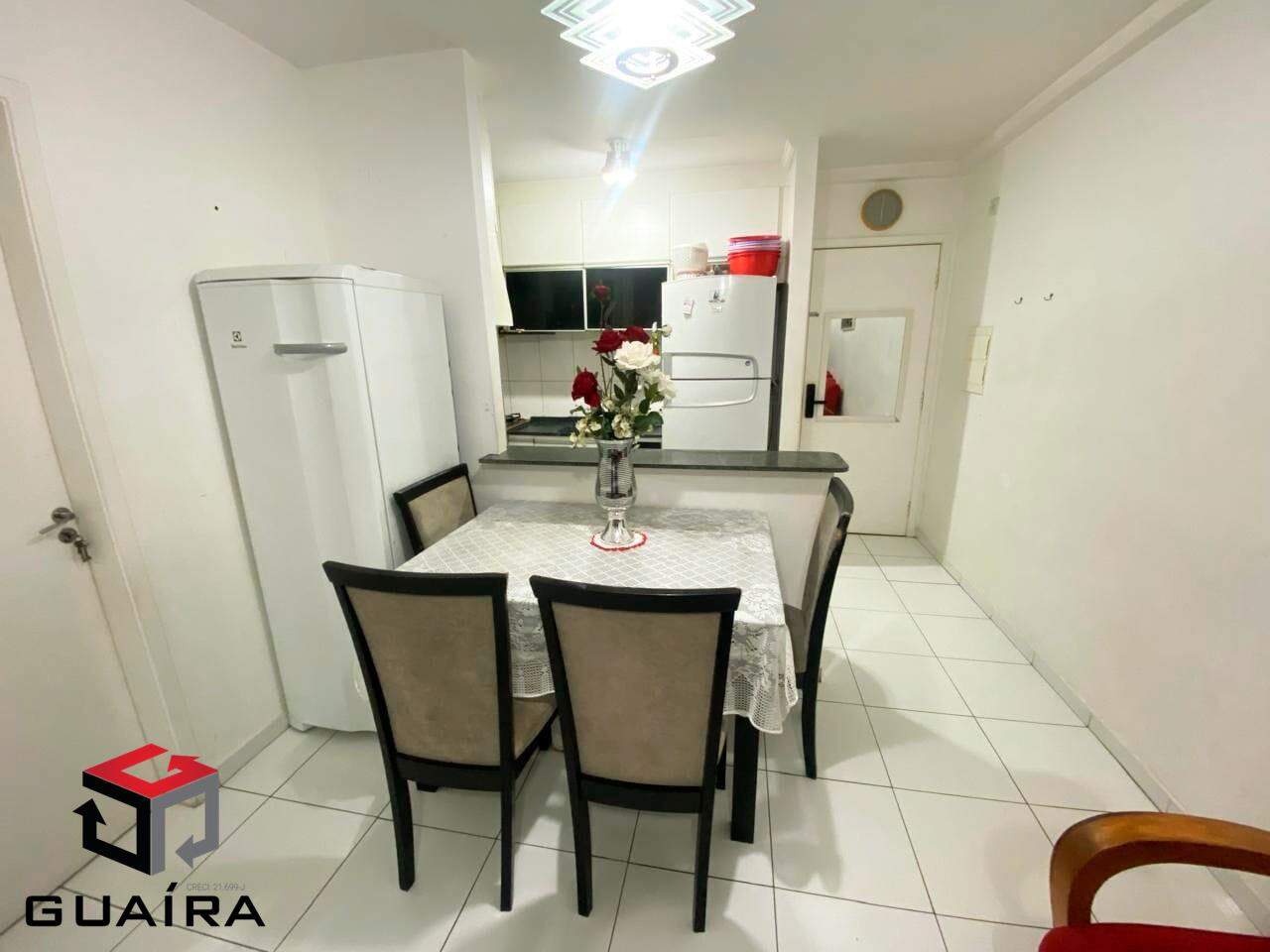 Apartamento à venda com 2 quartos, 48m² - Foto 13