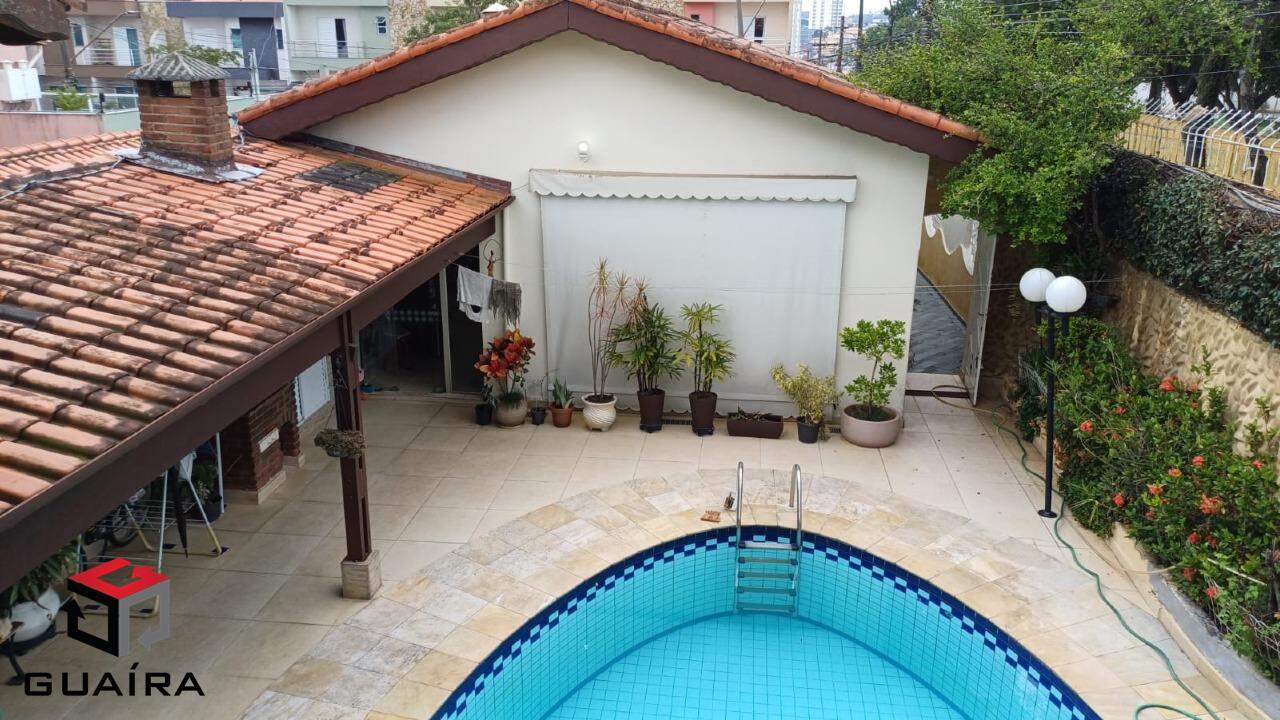 Casa à venda com 3 quartos, 230m² - Foto 13