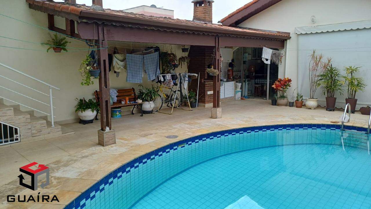 Casa à venda com 3 quartos, 230m² - Foto 10