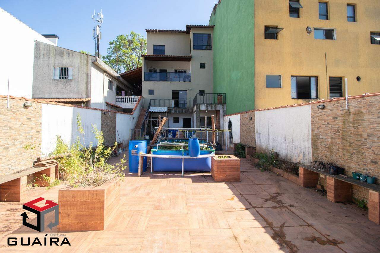 Sobrado para alugar com 3 quartos, 351m² - Foto 47