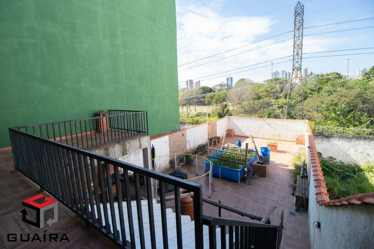 Sobrado para alugar com 3 quartos, 351m² - Foto 46