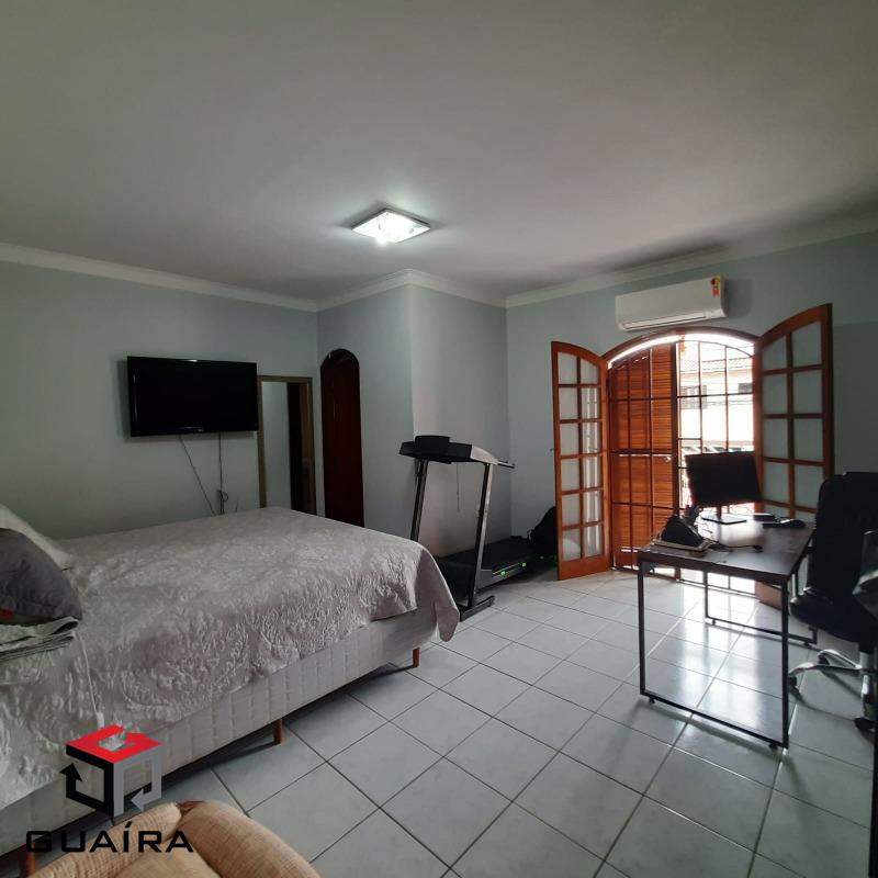 Sobrado à venda com 4 quartos, 190m² - Foto 13