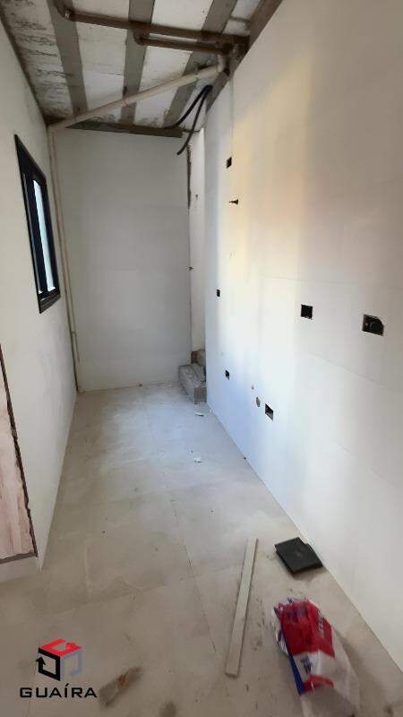 Apartamento à venda com 2 quartos, 40m² - Foto 3