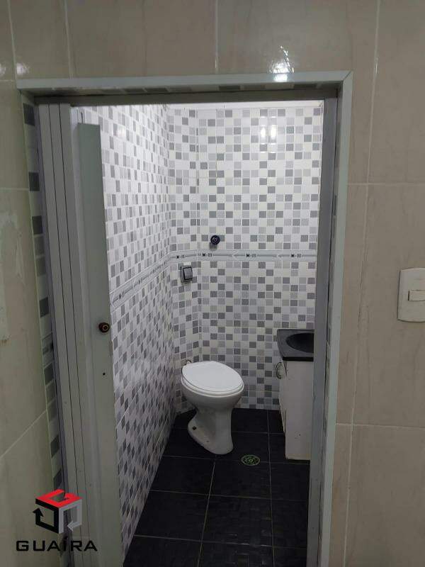 Sobrado à venda com 2 quartos, 212m² - Foto 23