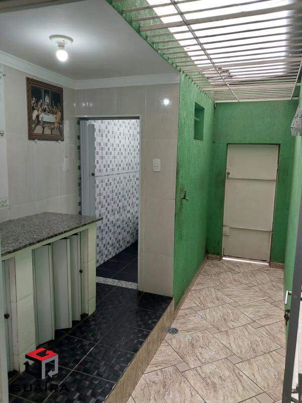 Sobrado à venda com 2 quartos, 212m² - Foto 13