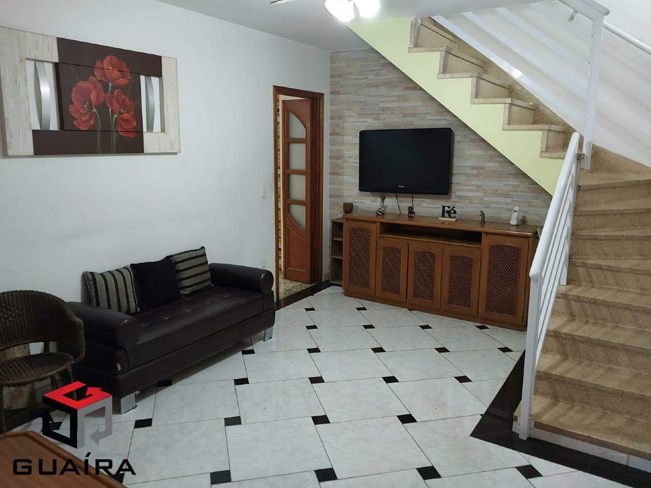 Sobrado à venda com 2 quartos, 212m² - Foto 1