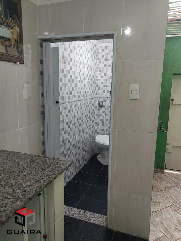 Sobrado à venda com 2 quartos, 212m² - Foto 24