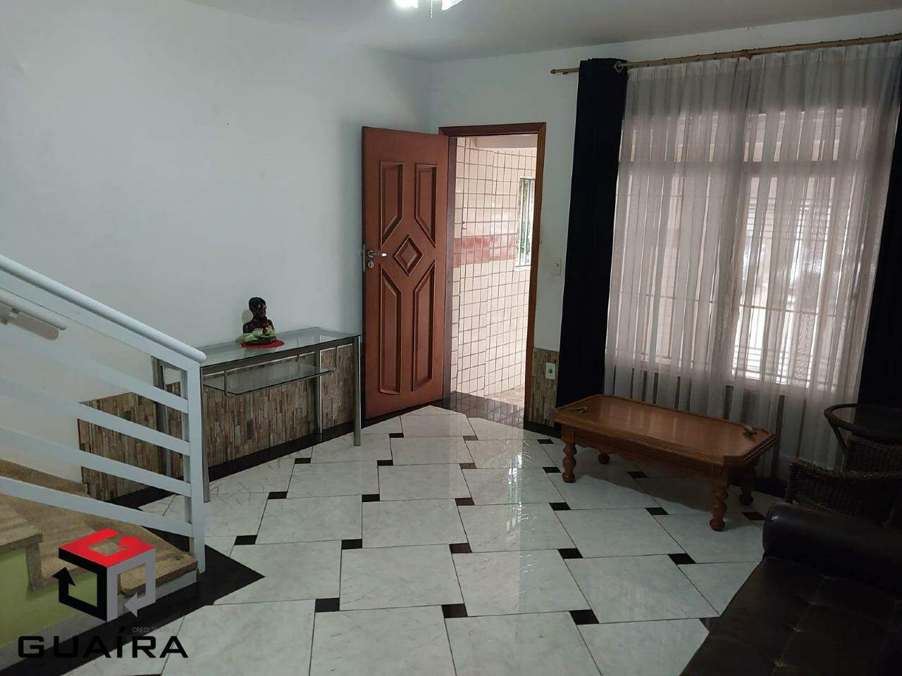 Sobrado à venda com 2 quartos, 212m² - Foto 2