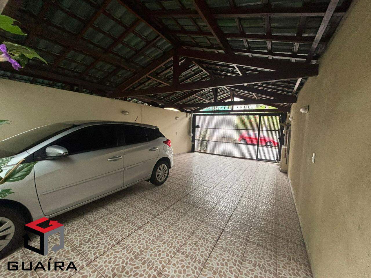 Casa à venda com 3 quartos, 200m² - Foto 38