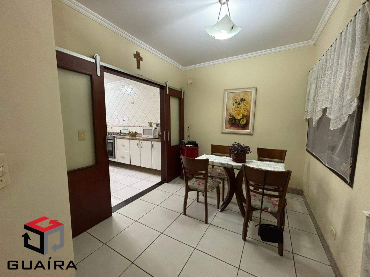 Casa à venda com 3 quartos, 200m² - Foto 9