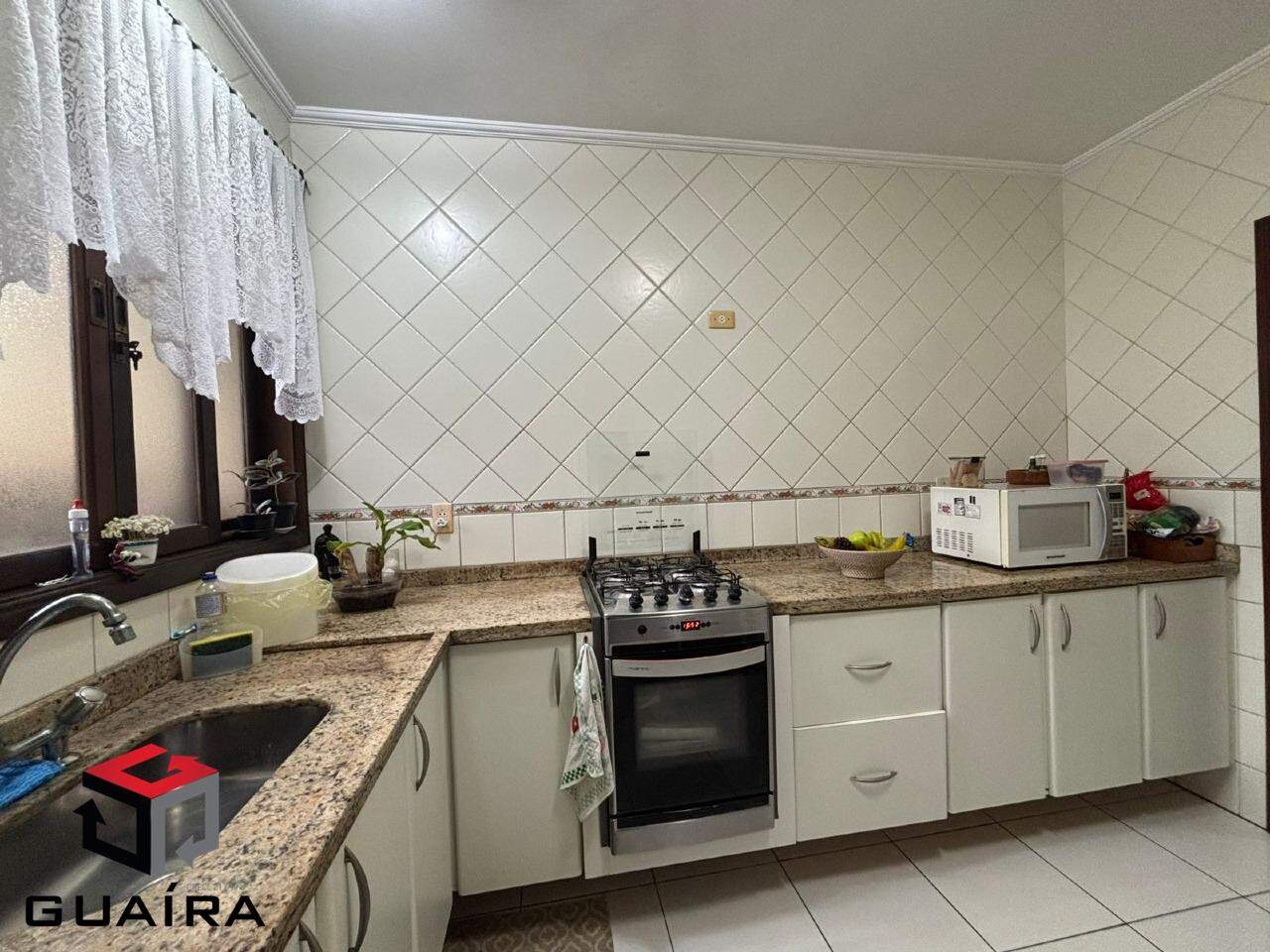 Casa à venda com 3 quartos, 200m² - Foto 13