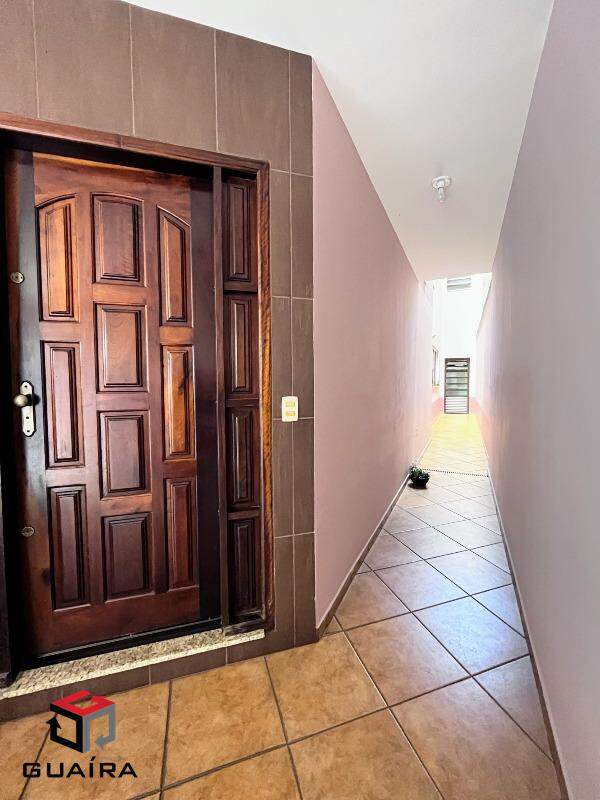 Sobrado à venda com 3 quartos, 184m² - Foto 4