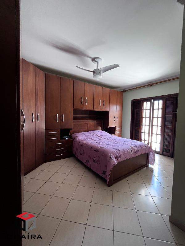 Sobrado à venda com 3 quartos, 184m² - Foto 19