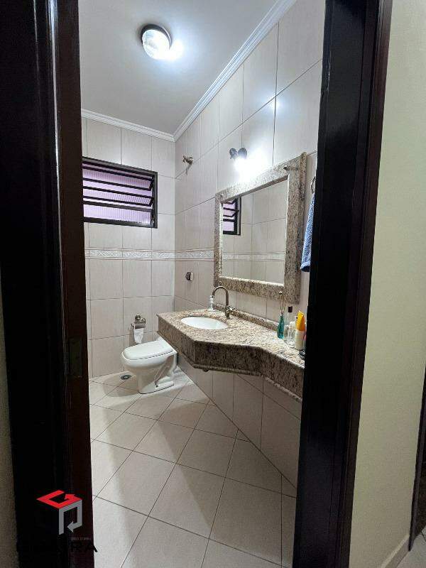 Sobrado à venda com 3 quartos, 184m² - Foto 30