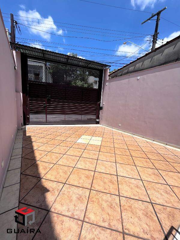 Sobrado à venda com 3 quartos, 184m² - Foto 2