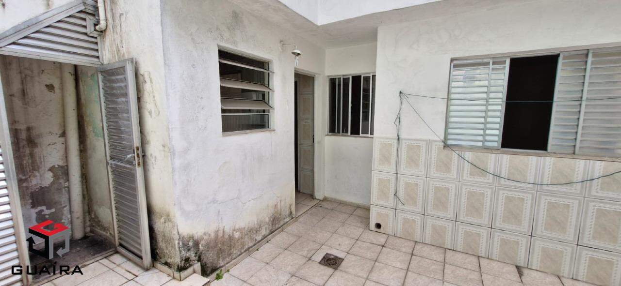 Casa à venda com 5 quartos, 196m² - Foto 20