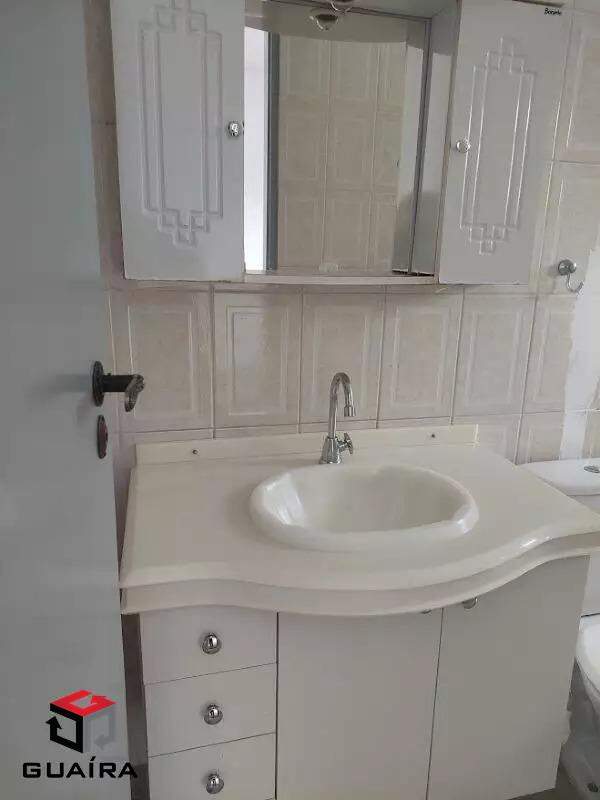 Apartamento para alugar com 2 quartos, 70m² - Foto 17